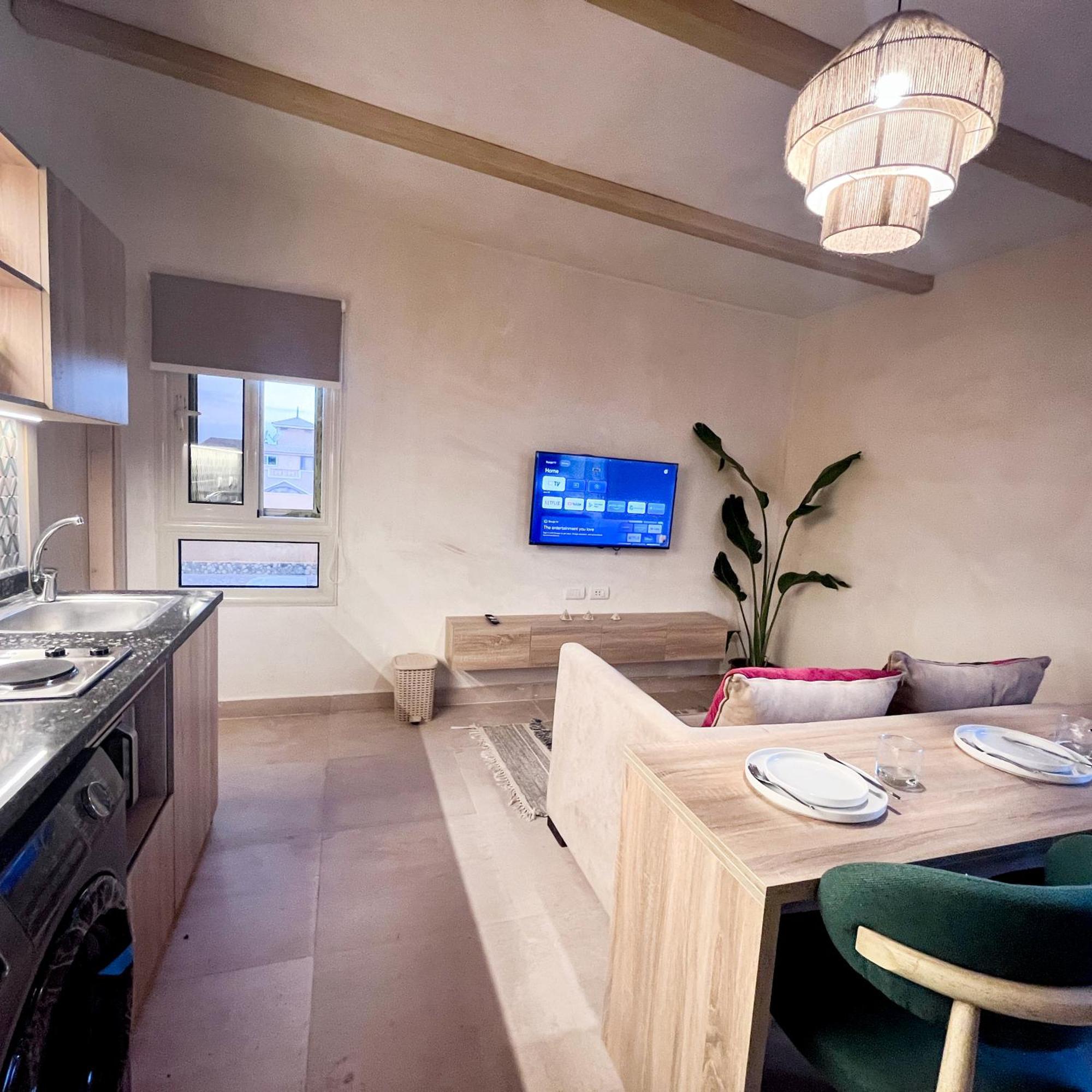 Boho Getaway With Pyramids View & Jacuzzi Apartment Giza Exterior photo